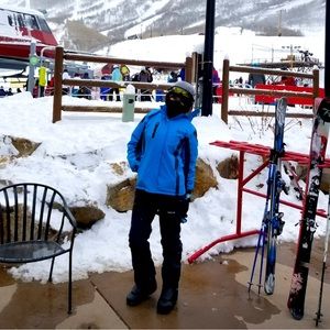 Blue Coat, good for the snow